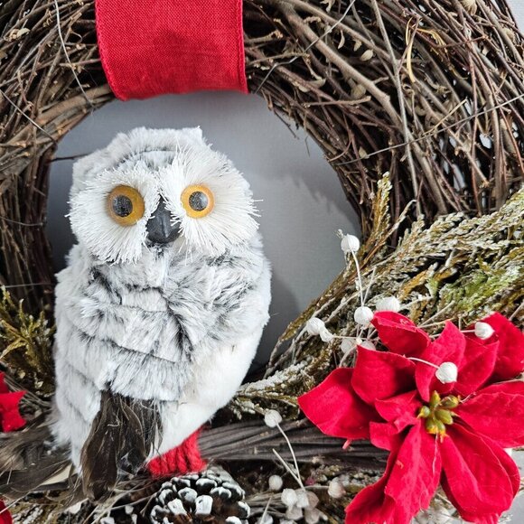Owl Winter Grapevine Holiday Wreath - Picture 3 of 4